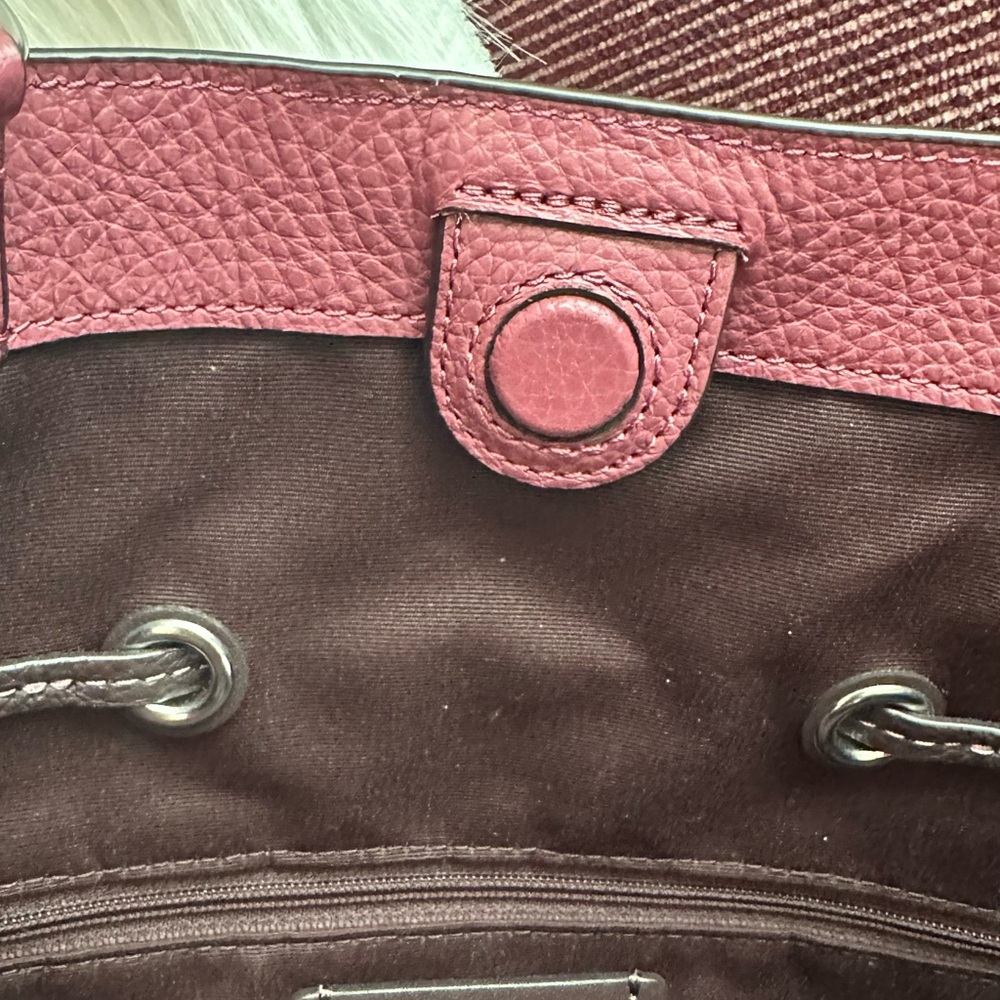 NWTS Coach Andy Tote w/Horse & Carriage Light Raspberry pebbled leather - Picture 9 of 16